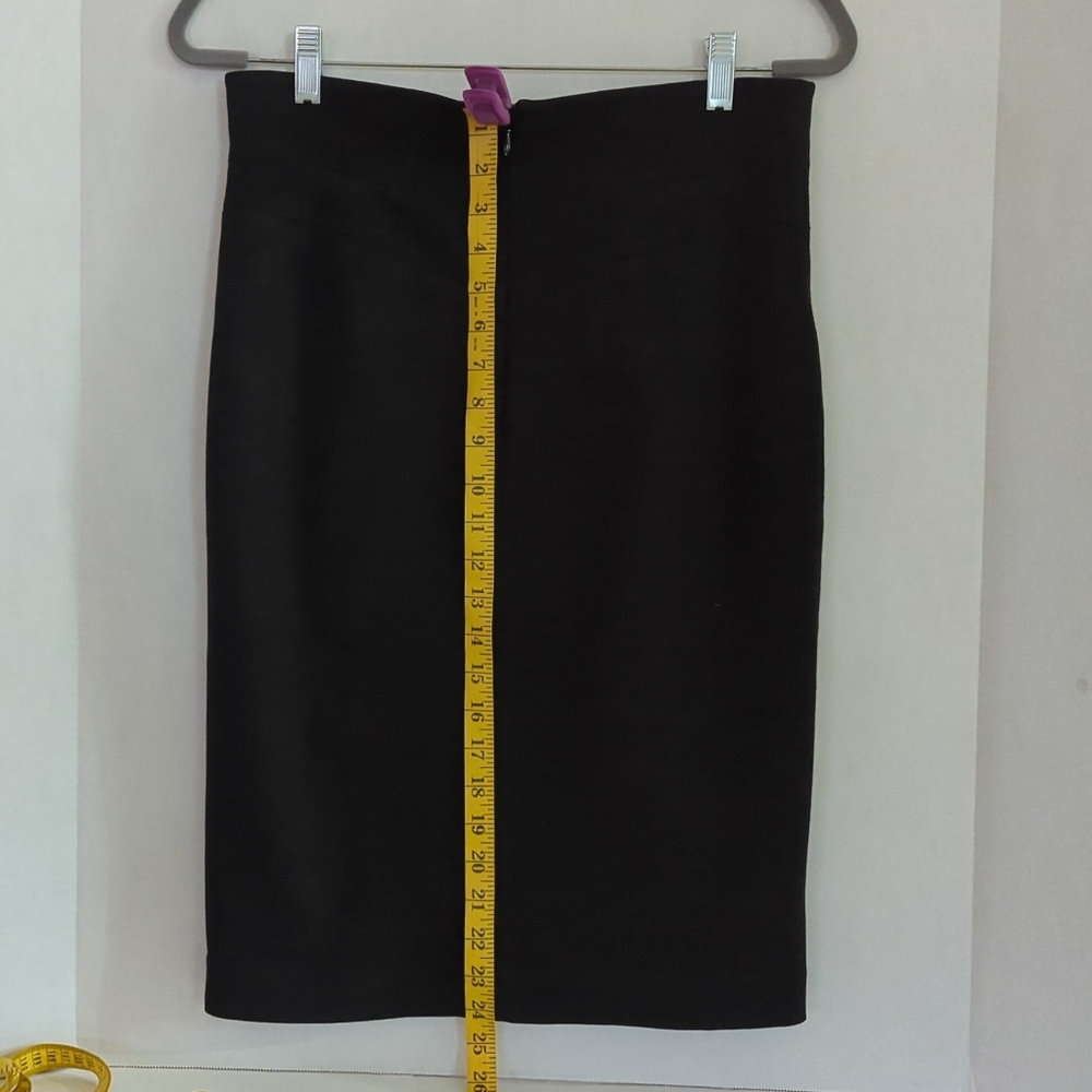 Ann Taylor Black Classic Stretch Knit Pencil Skirt Unlined Size 4 - Picture 3 of 7